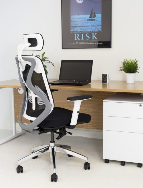 Office Chairs - Maldini High Back Mesh Office Chair CH0782WH - enlarged view